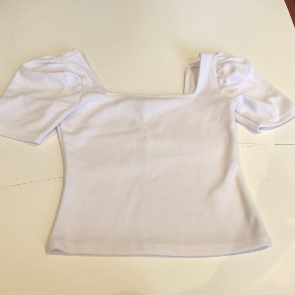 Club Monaco puff sleeve top
